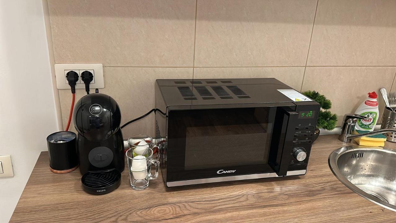 Cozy Apartment With Self Check-In Near Promenada Mall And Verdi Park 부쿠레슈티 외부 사진