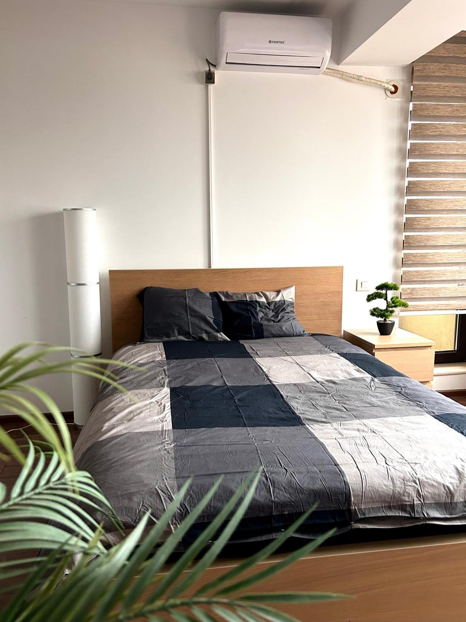 Cozy Apartment With Self Check-In Near Promenada Mall And Verdi Park 부쿠레슈티 외부 사진