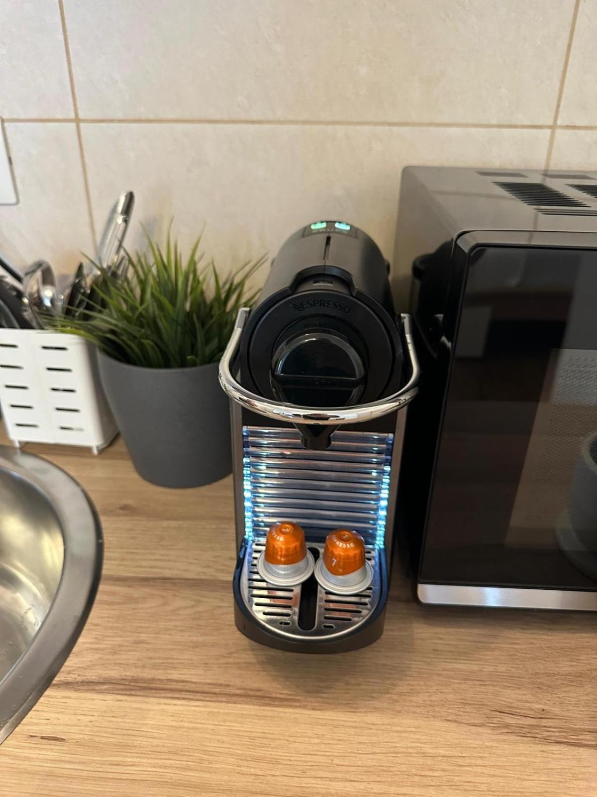 Cozy Apartment With Self Check-In Near Promenada Mall And Verdi Park 부쿠레슈티 외부 사진
