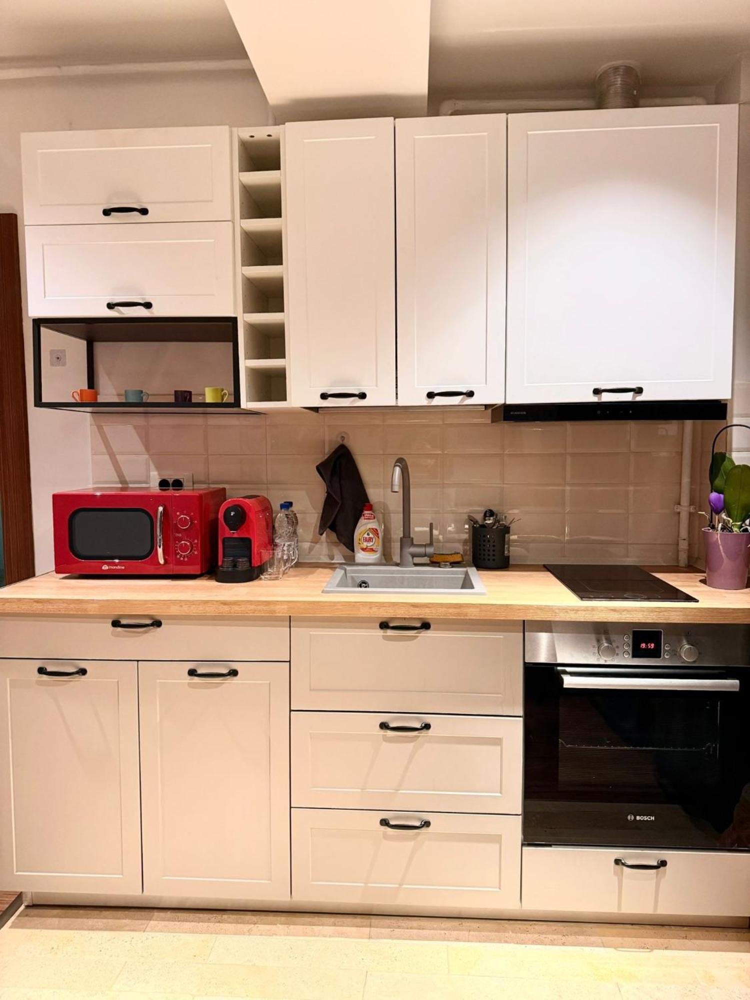 Cozy Apartment With Self Check-In Near Promenada Mall And Verdi Park 부쿠레슈티 외부 사진