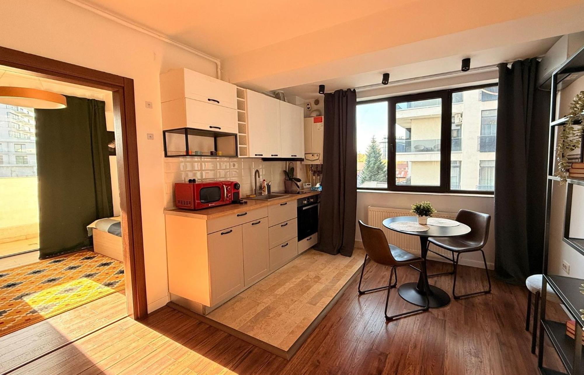 Cozy Apartment With Self Check-In Near Promenada Mall And Verdi Park 부쿠레슈티 외부 사진